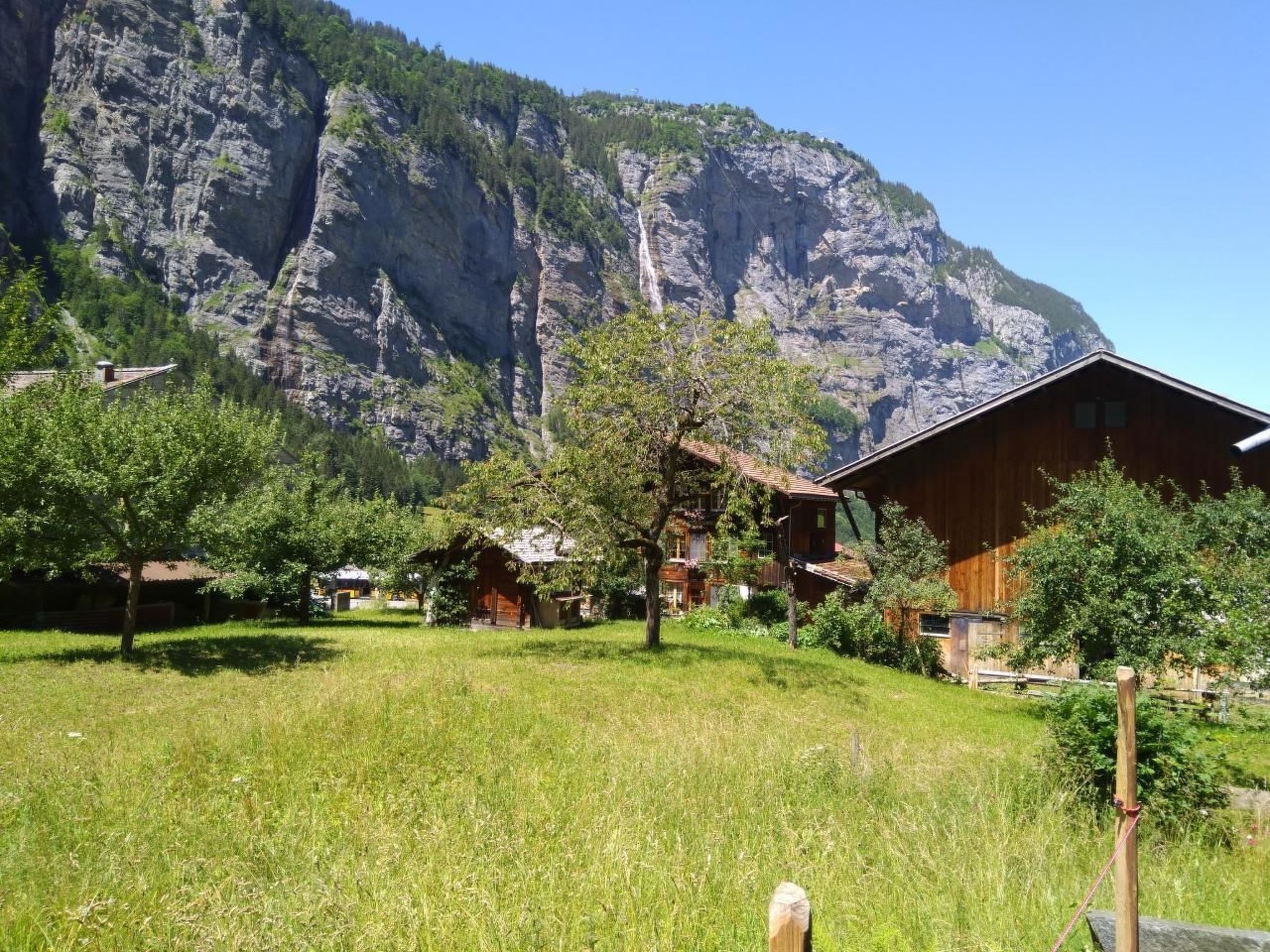 Ferien Cottage Flüehblüemli-Binnen