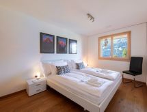 Chalet Bärgsunna: Authentiek chalet in hartje Lauterbrunnen met balkon - thumbnail 5