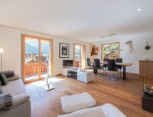 Chalet Bärgsunna: Authentiek chalet in hartje Lauterbrunnen met balkon - thumbnail 1