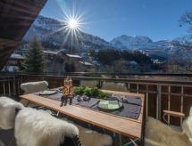 Chalet Margaux Penthouse: Luxe chalet in hartje Berner Oberland met panoramisch uitzicht - thumbnail 5