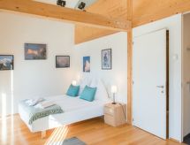Chalet Roossi Penthouse: Luxe 150m² penthouse met panoramisch uitzicht over Lauterbrunnen - thumbnail 4