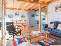 Chalet Roossi Penthouse: Luxe 150m² penthouse met panoramisch uitzicht over Lauterbrunnen - thumbnail 1