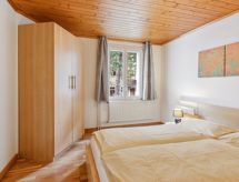 Bristol Apt.18: Autovrij appartement aan de skipiste met bergzicht in Wengen - thumbnail 4