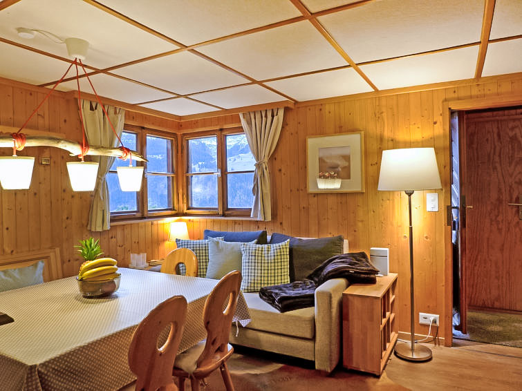Aan de piste: Luxe chalet Zwärgli in Wengen met wellness en bergzicht in Wengen