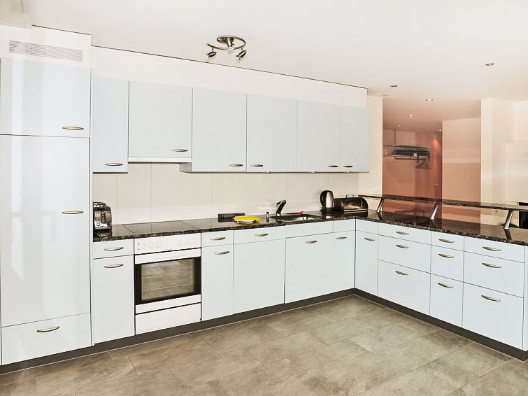 Bella Vista - Slide 9