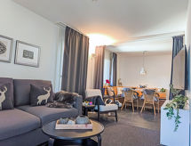 Zonnig appartement met bergzicht in autovrij Wengen - thumbnail 1