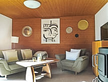 Wengen - Апартаменты Chalet Bluemewäg