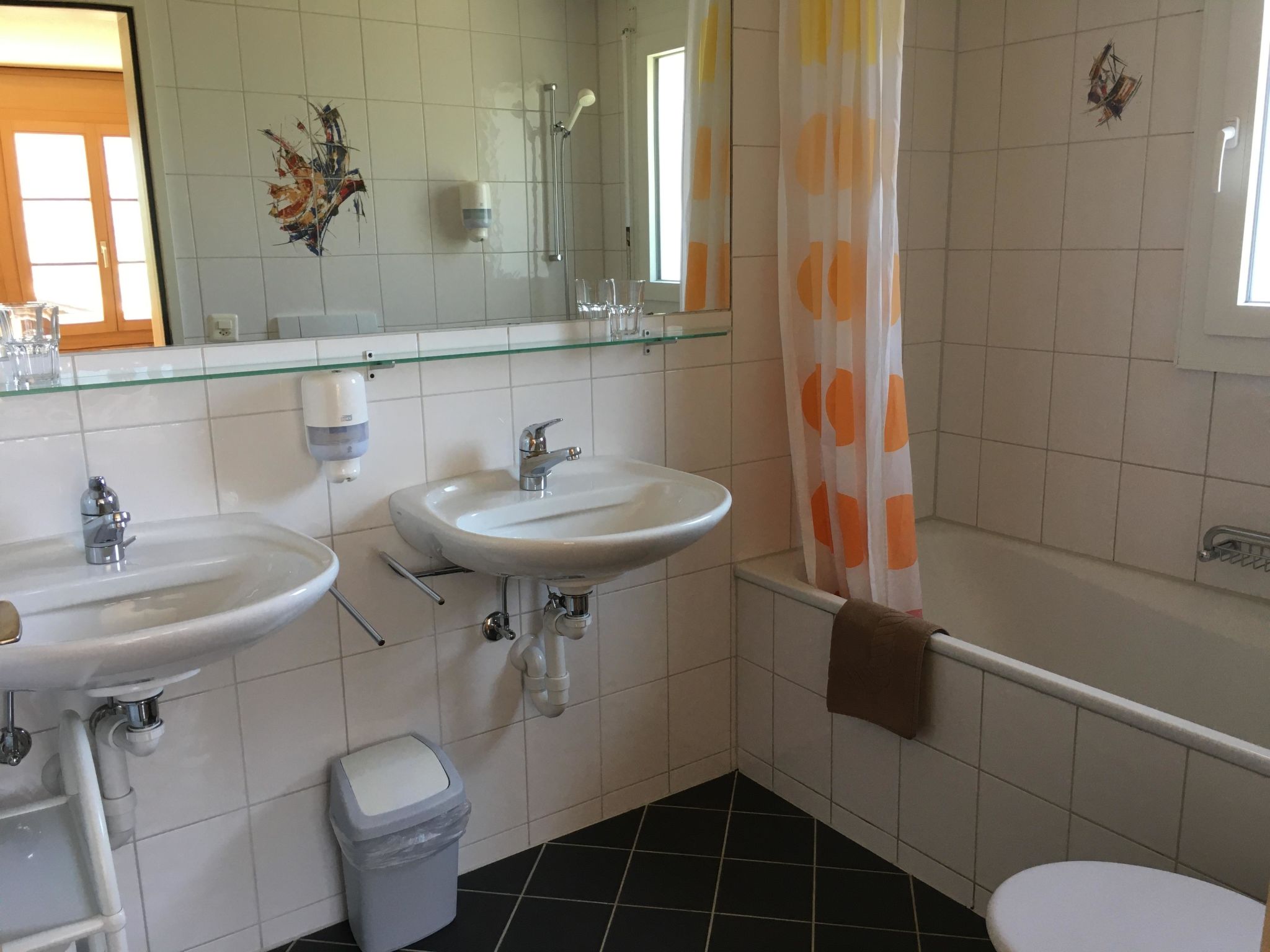 Photo of Schwizi's Holiday Apartments Appartement/Fewo, Dusche und Bad, WC, 3 Schlafräume