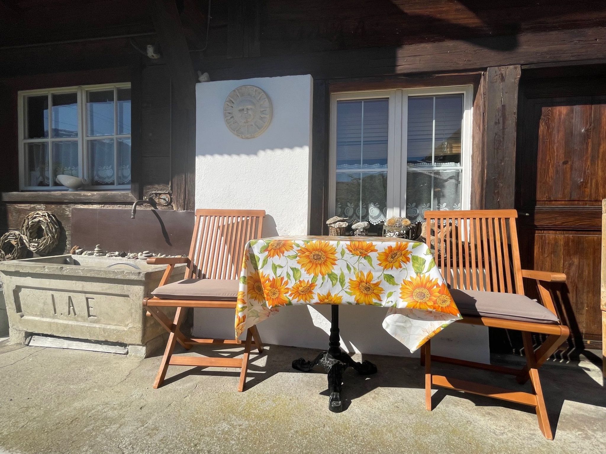 Photo of Chalet-Hausteil mit Garten im Dorfkern