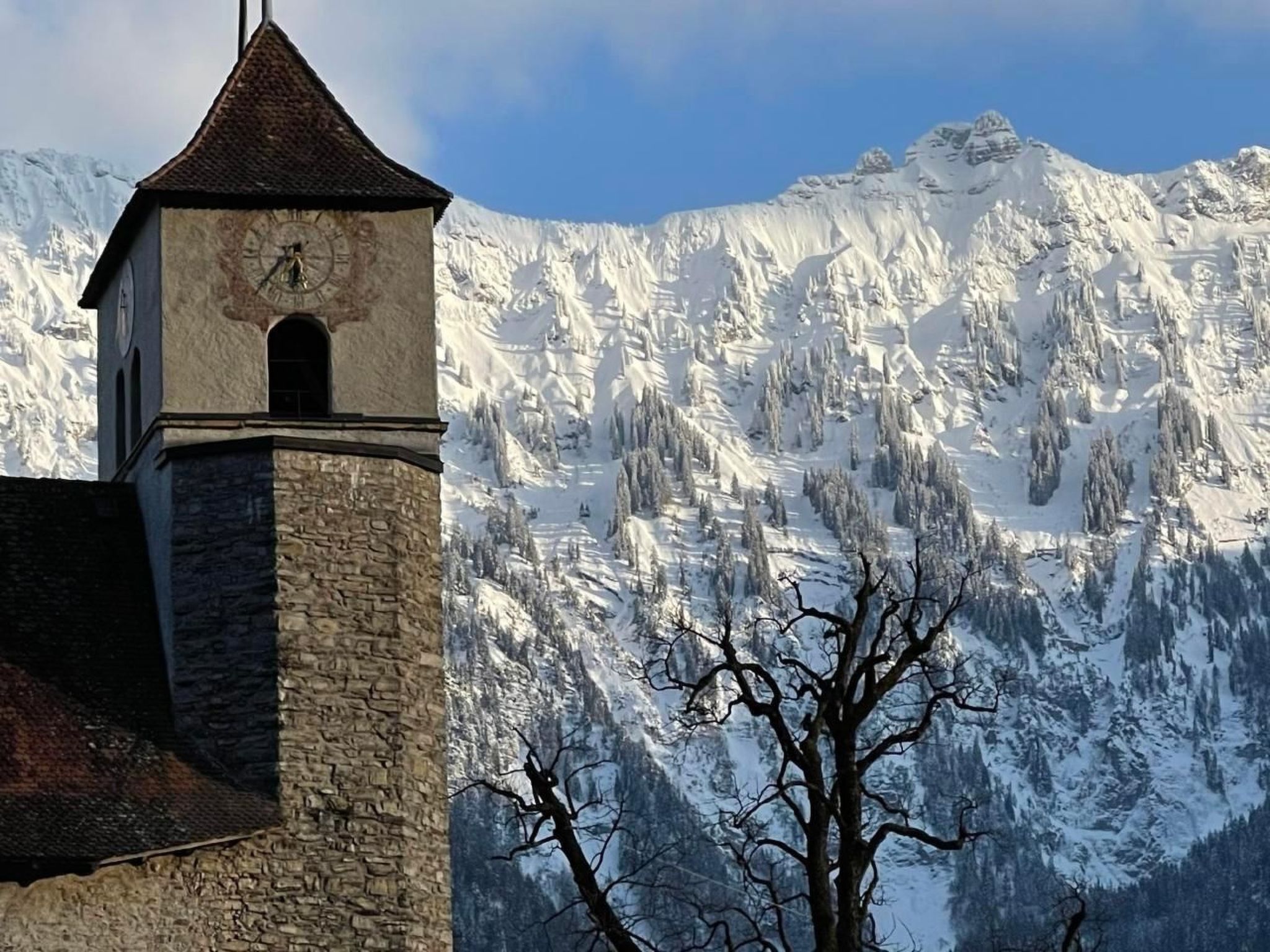 Photo of Chalet-Hausteil mit Garten im Dorfkern