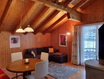 Knus appartement op de piste in Axalp met panoramisch bergzicht - thumbnail 3