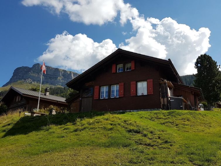 5-persoons vrijstaand vakantiehuis met bergzicht in Brienz in Brienz