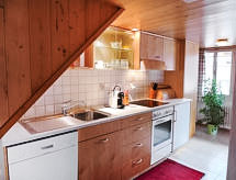 Semesterhus Hüsli