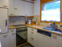 Ruim appartement voor 4 personen nabij skilift & centrum Meiringen - thumbnail 5
