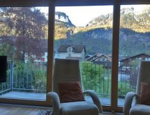 Ruim 6-persoons appartement in Meiringen met weids uitzicht op de bergen - thumbnail 5