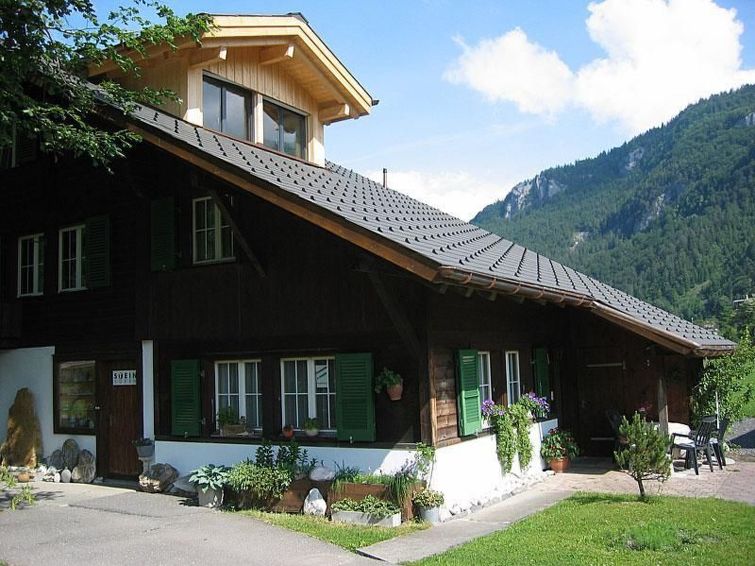 Vrijstaand appartement met bergzicht in Meiringen in Meiringen