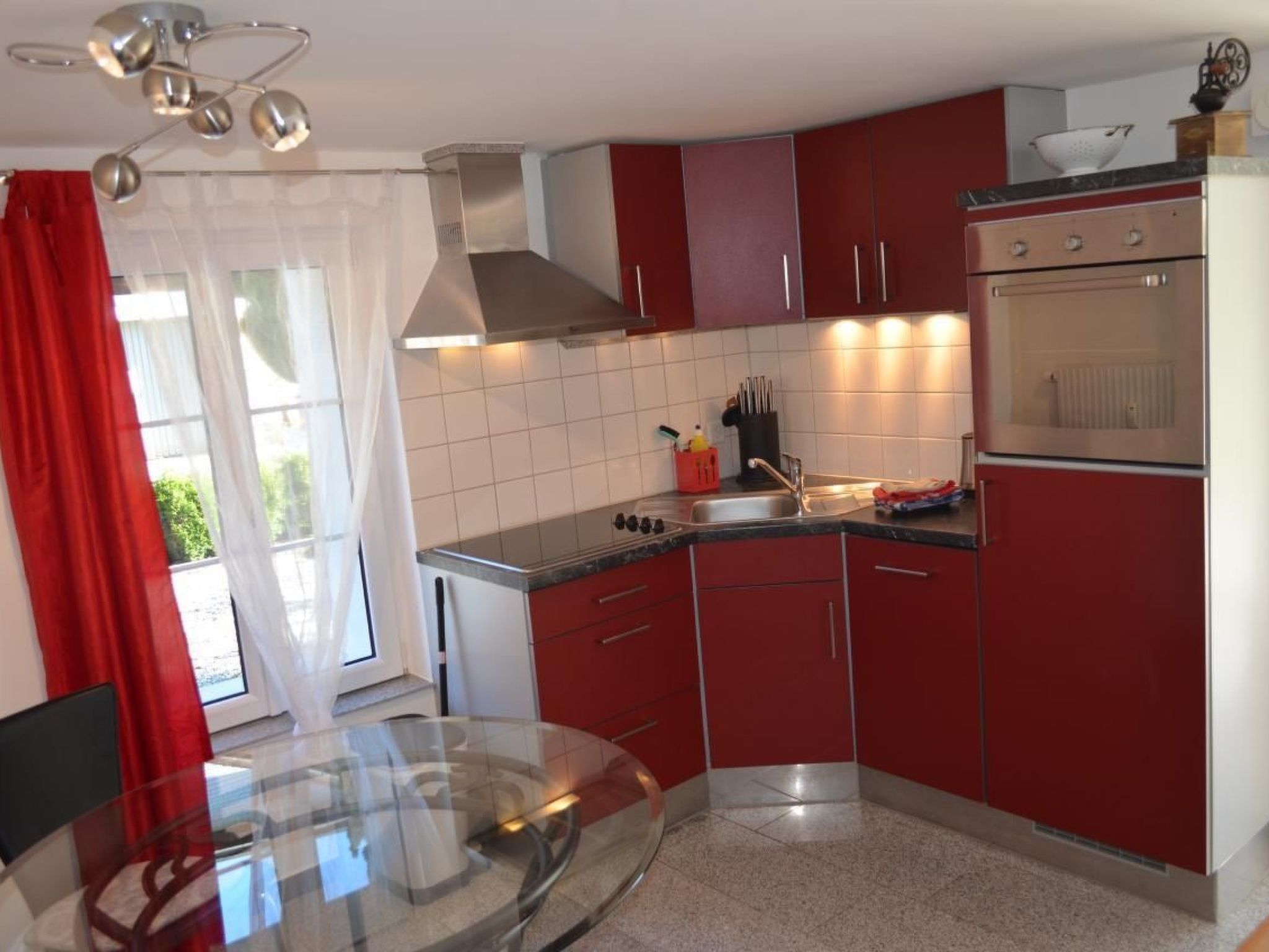 Photo of mountain-panorama EG 2-Bettwohnung