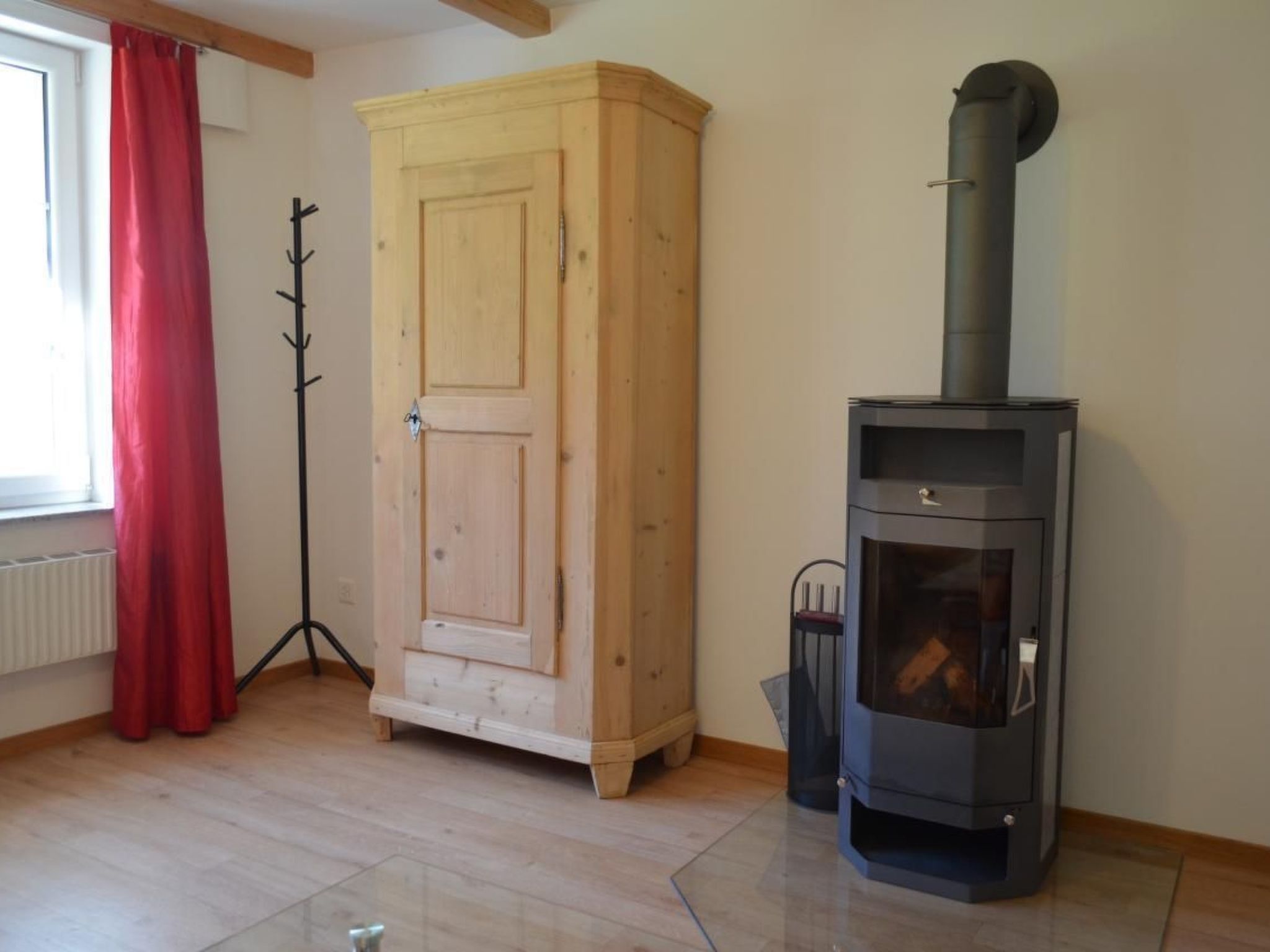 Photo of mountain-panorama EG 2-Bettwohnung