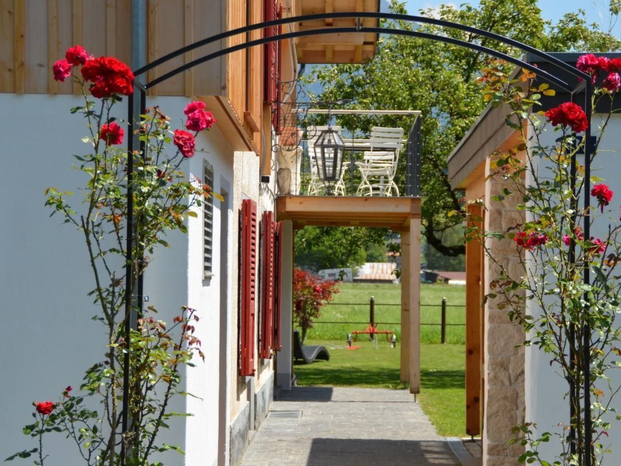 Mountain-panorama OG-Image-tags.info