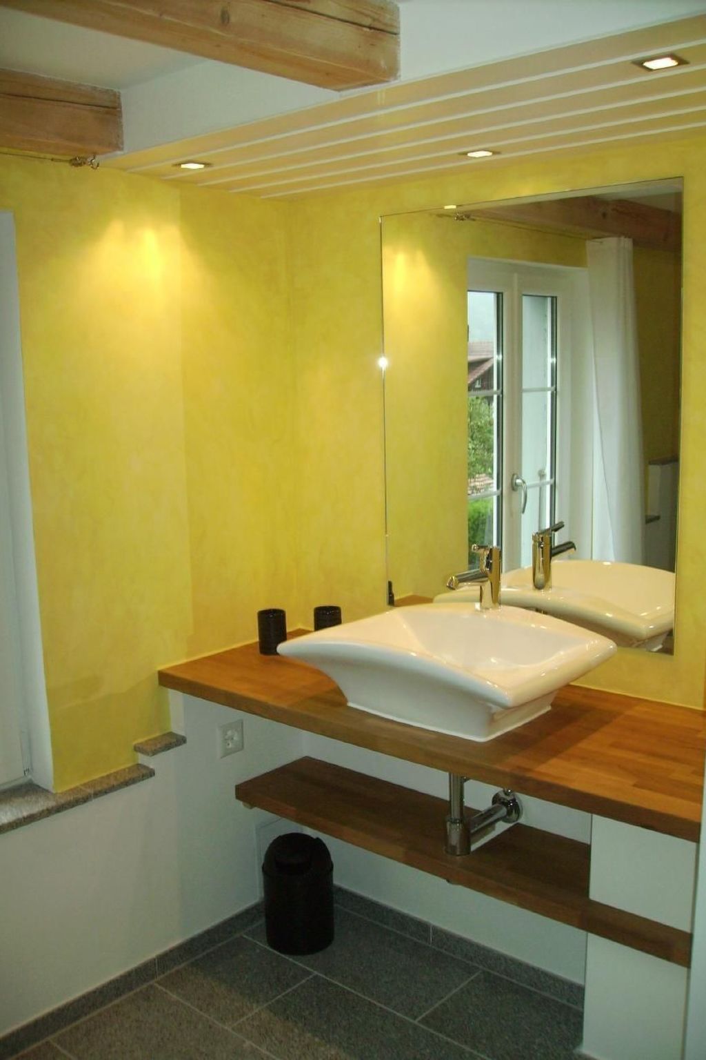 Mountain-panorama DG-Image-tags.info