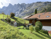 Historische woonboerderij uit 1704 nabij Innertkirchen, Berner Oberland - thumbnail 5