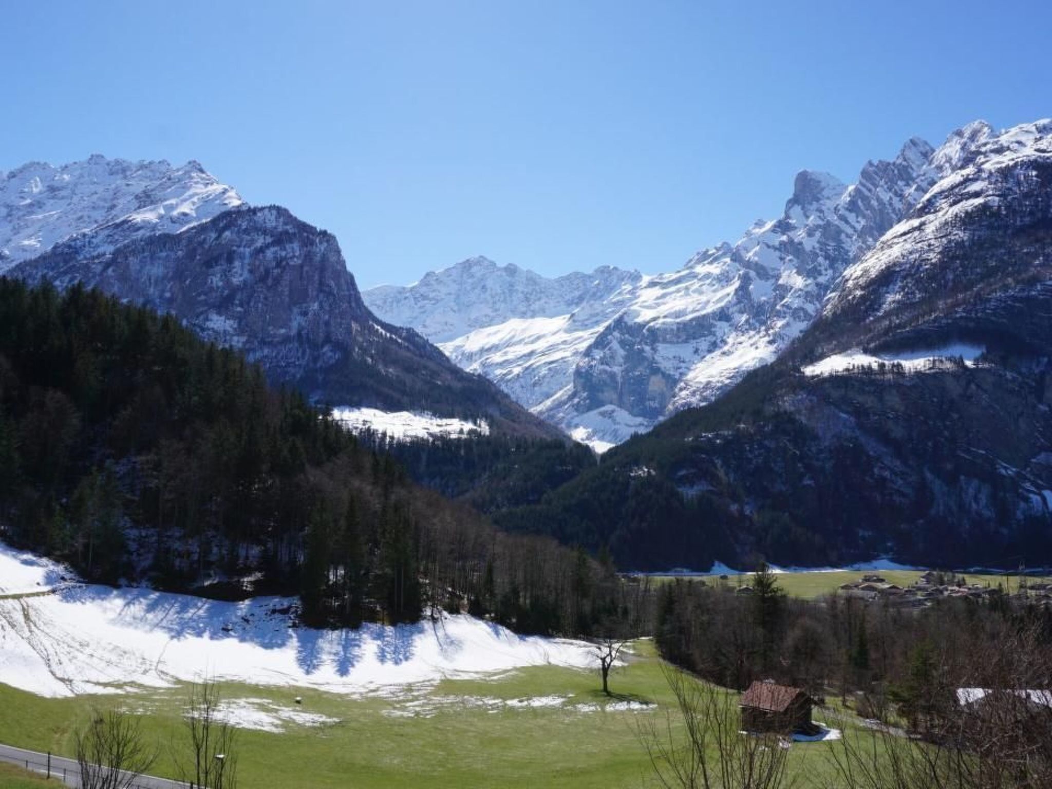 Chalet Alpen Lotus-Image-tags.info