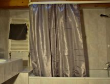 Ruim chalet voor 11 personen aan de skipiste in Innertkirchen - thumbnail 4