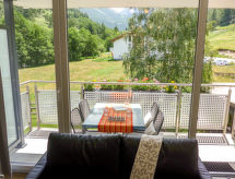 Ruim appartement voor 6 personen aan de skipiste in Saas-Grund - thumbnail 5