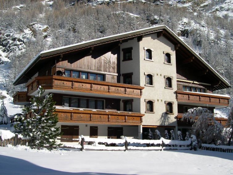 Sunshine Appartement/Fewo, Dusche, WC, 1 Schlafraum 4-Bettwohnung in Saas-Grund