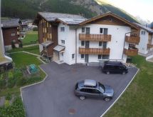 Rustiek appartement voor 6 aan skipiste en meer in Saas-Grund - thumbnail 4