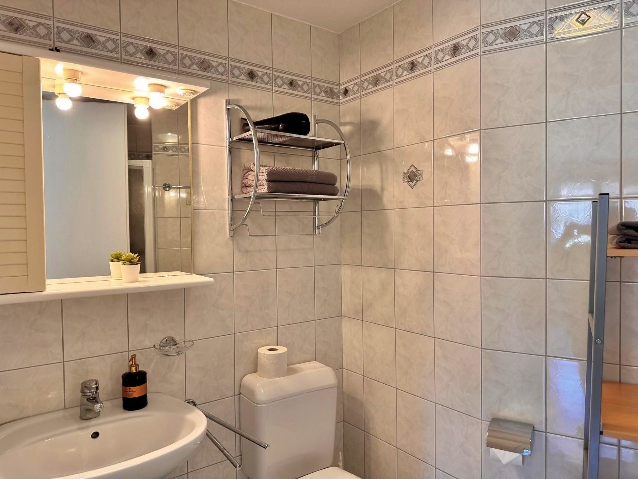 Alcazar Appartement/Fewo Wohnung 5 - Binnen