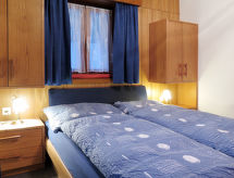 Appartement aan de piste in Saas-Grund met bergzicht - thumbnail 2