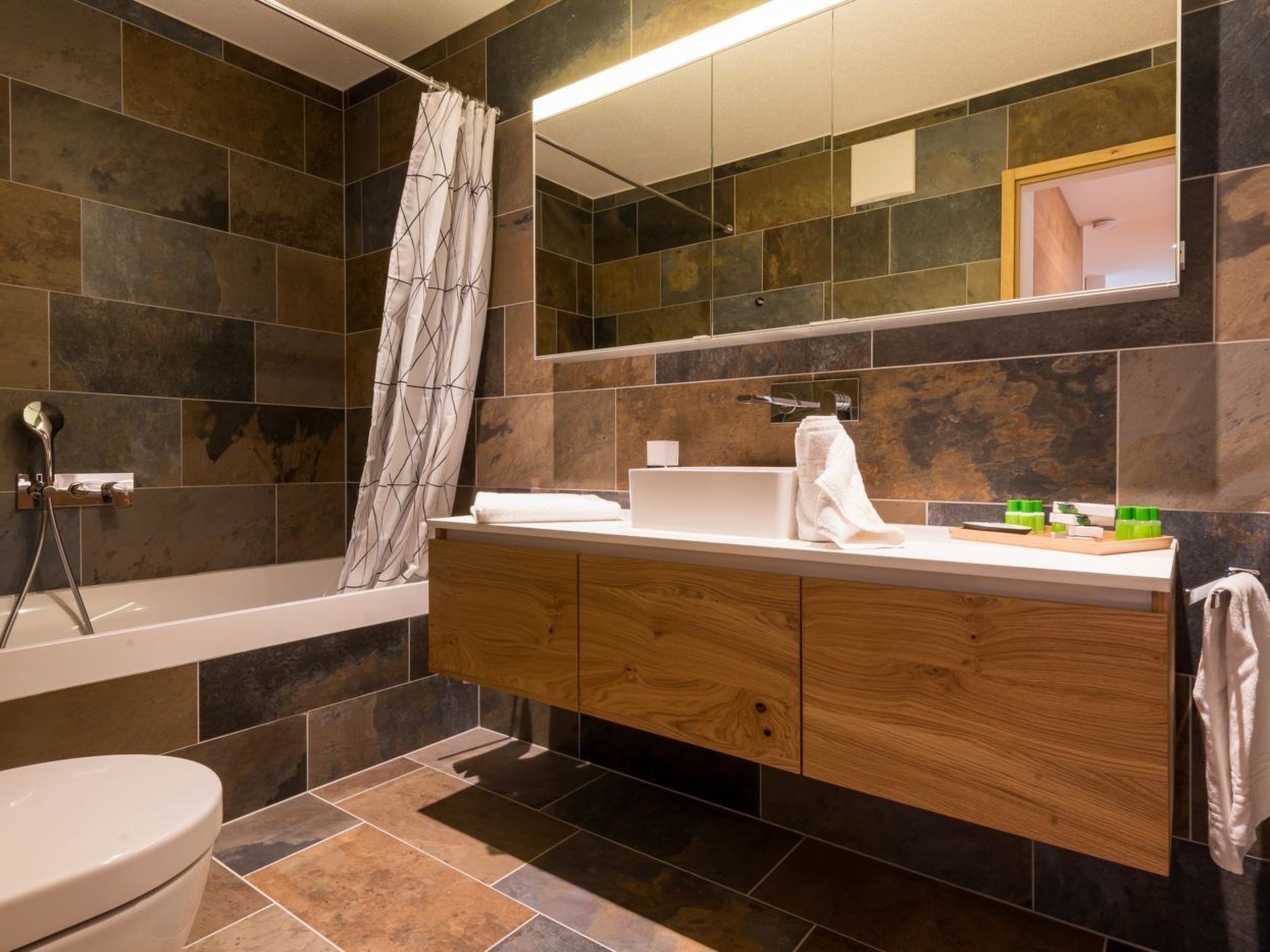 Montela Apartment-Hotel & Resort - Holiday Stay Appartement/Fewo - Drinnen