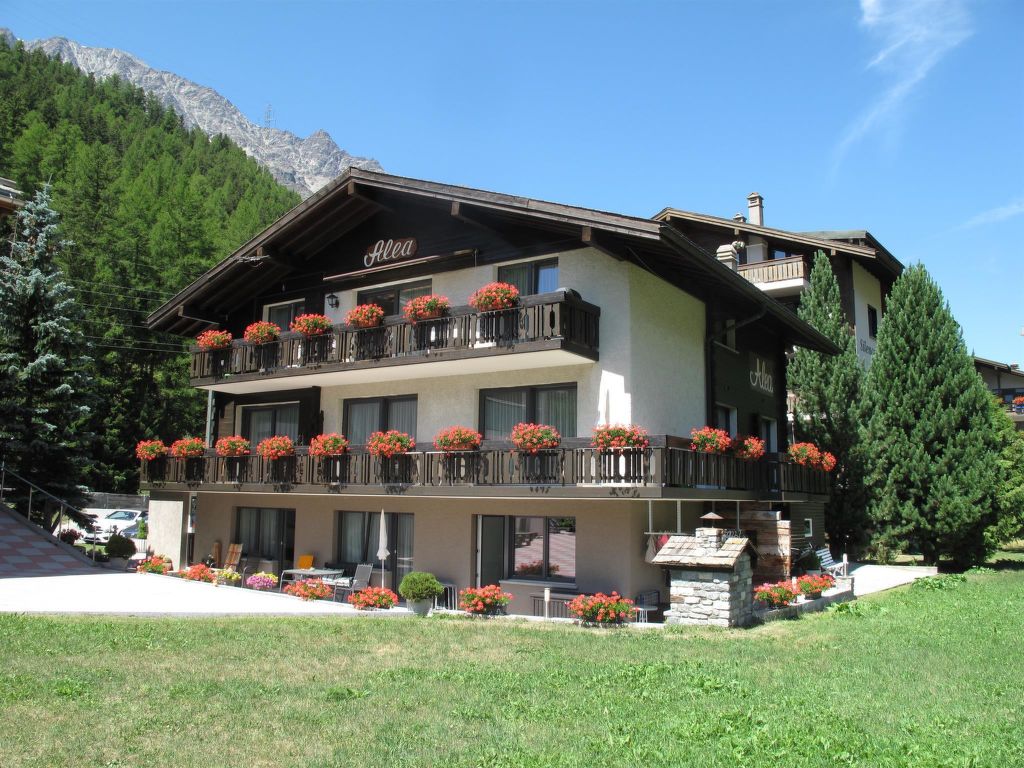 Appartement Ferienhaus Alea in Zwitserland