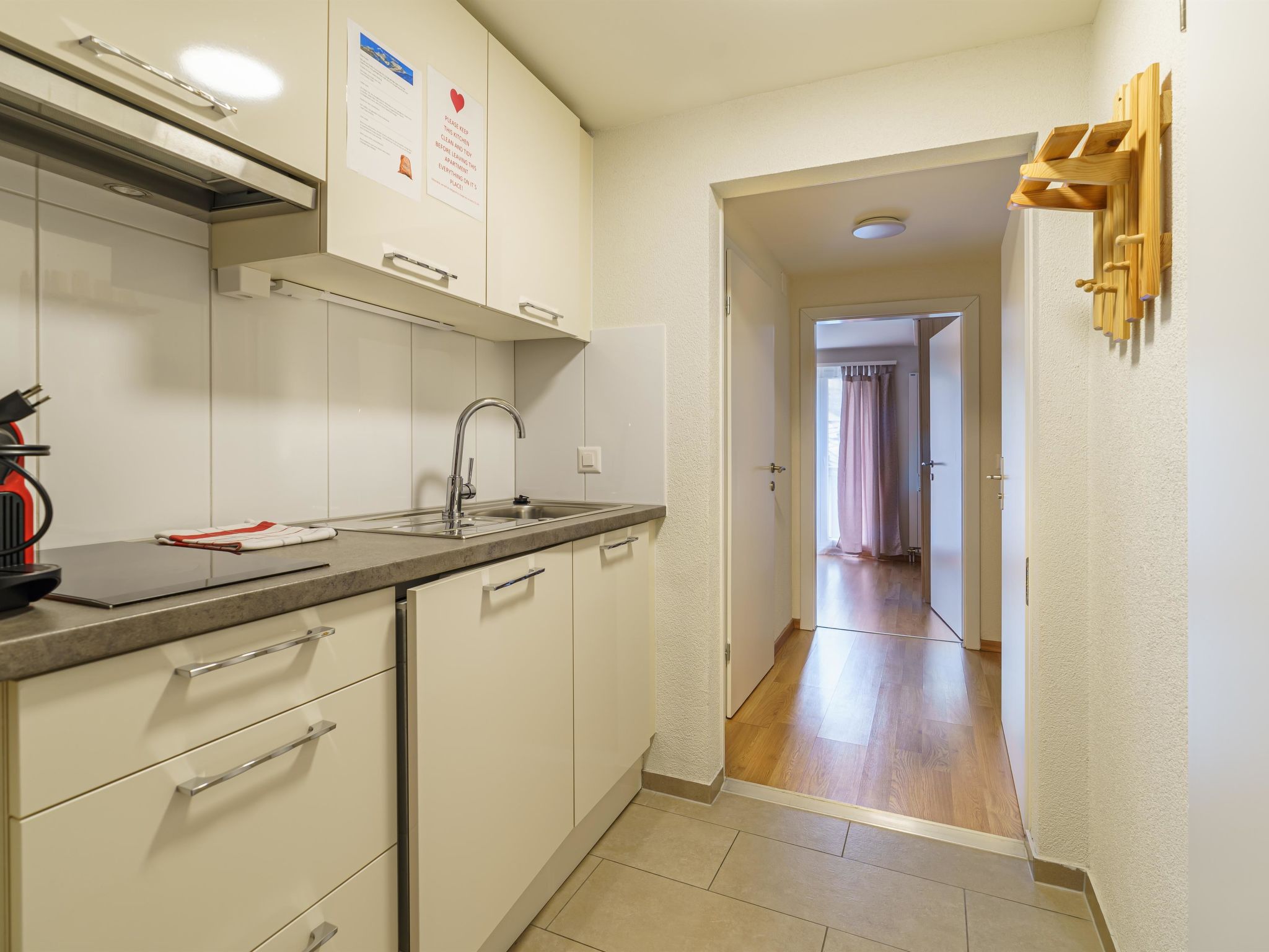 Haus Astoria Studio Apt # 6 - Binnen