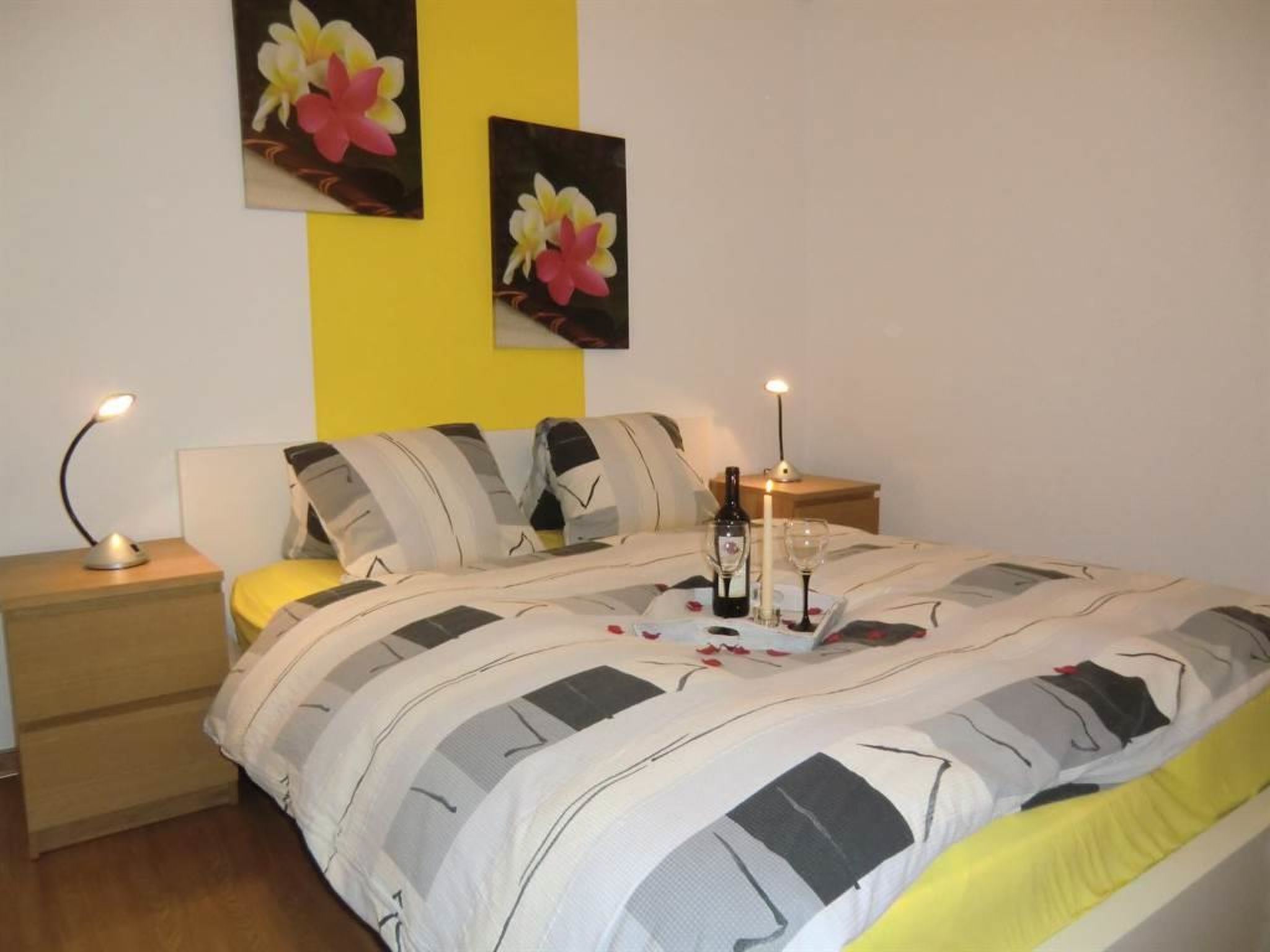 Alcazar Apartments Appartement/Fewo Wohnung 1 - Binnen