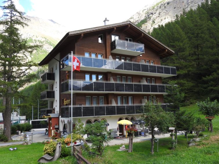 Ski-in-ski-out-hotel Sport*** Doppelzimmer, Dusche, Wc, Süd Doppelzimmer, Süd - Saas-Almagell