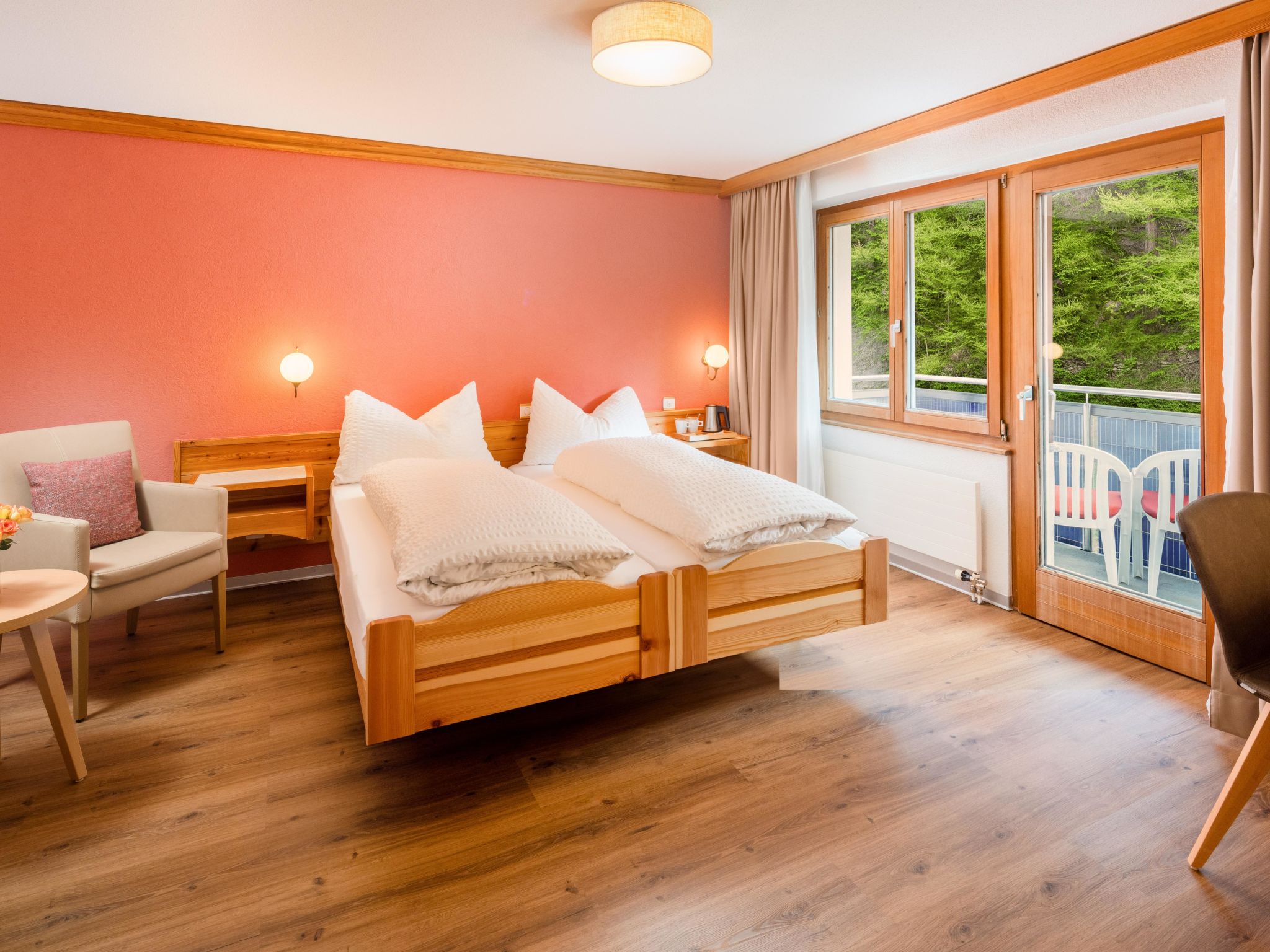 Ski-In-Ski-Out-Hotel Sport*** Doppelzimmer, Dusche, WC Doppelzimmer Budget
