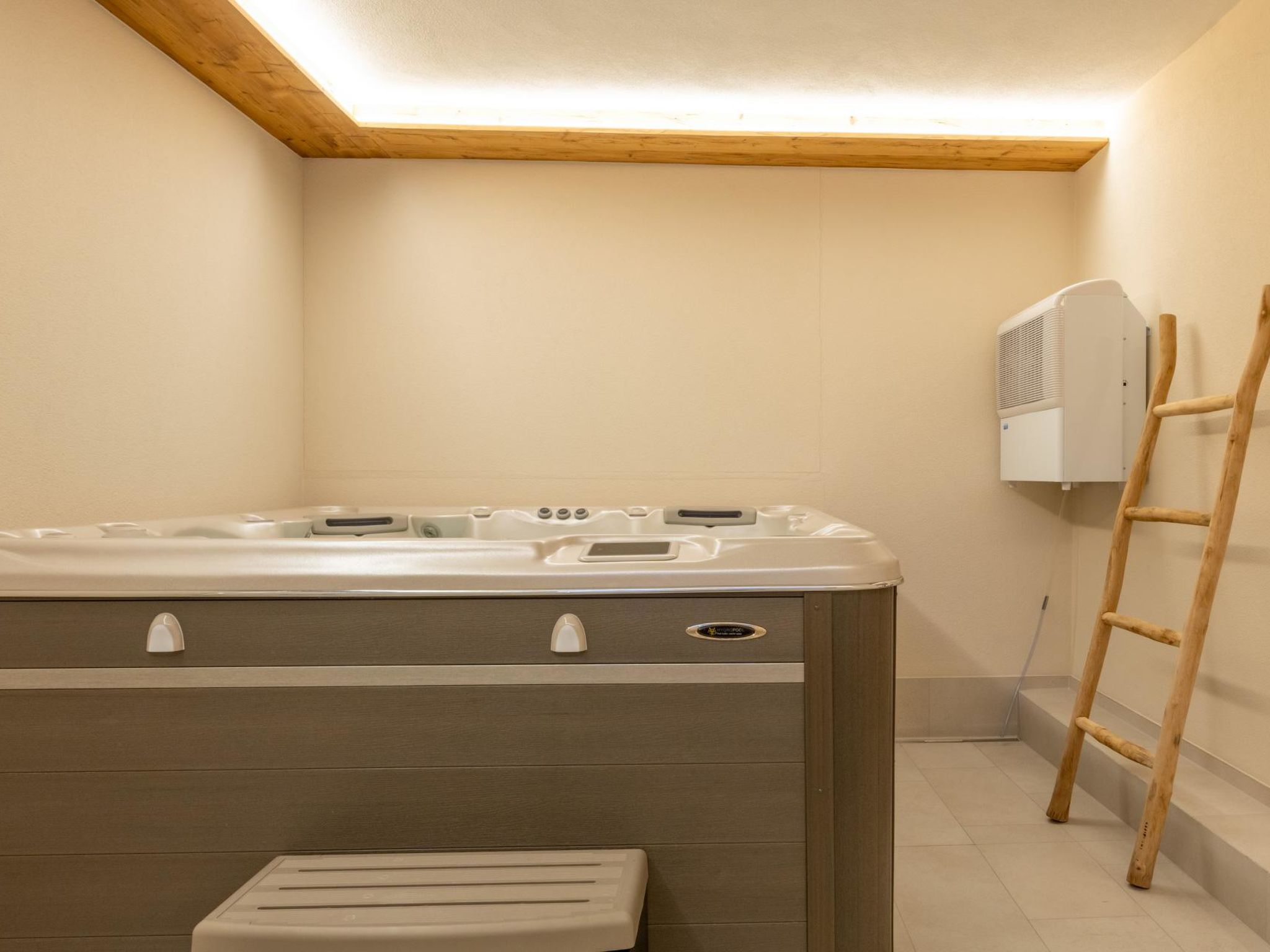 Haus Alpenrose Appartement/Fewo Alpenrose 4-Bettwohnung 1. OG Ost - Drinnen