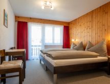 Knus 1-kamer appartement met panoramisch uitzicht in Saas-Almagell - thumbnail 5