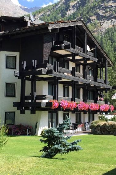 Aristella Appartement/Fewo 5-Bettwohnung im Haus Aristella in Saas-Almagell