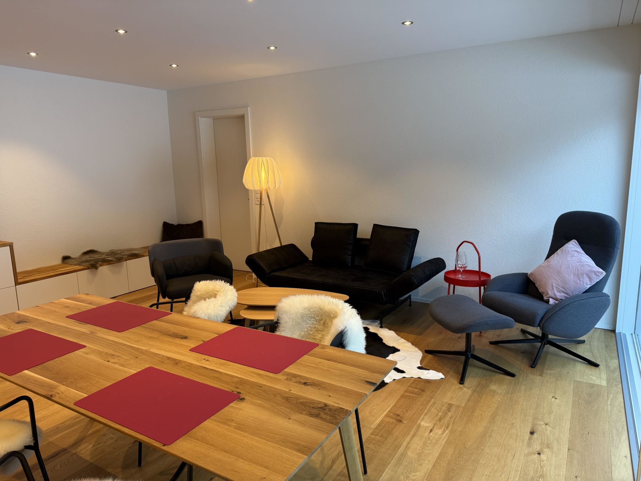 Strahlhorn Appartement/Fewo 4-Bettwohnung Nr. 2 - Drinnen