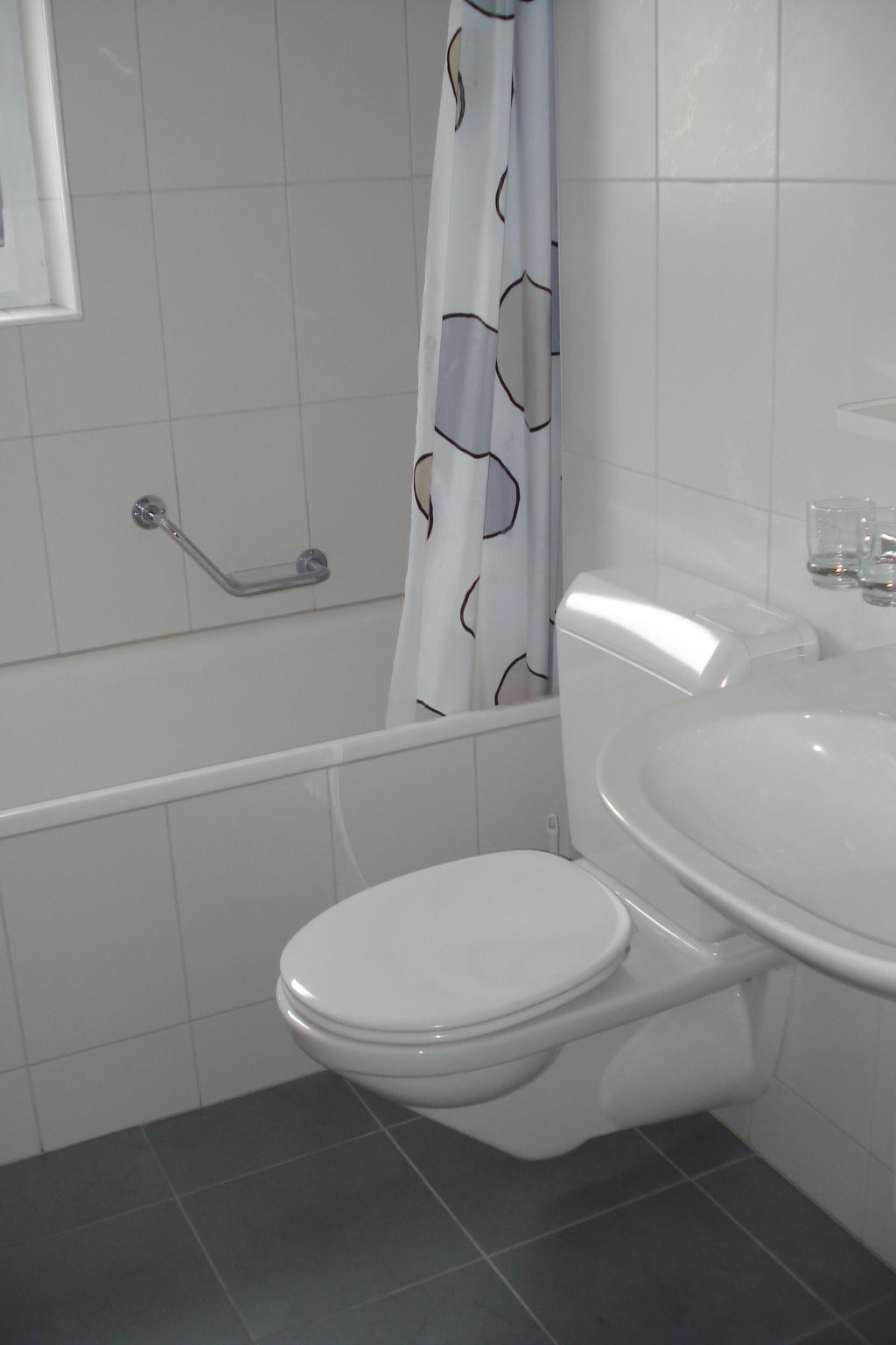 Hotel Kristall-Saphir Appartement/Fewo Apartment Serpentin - Binnen
