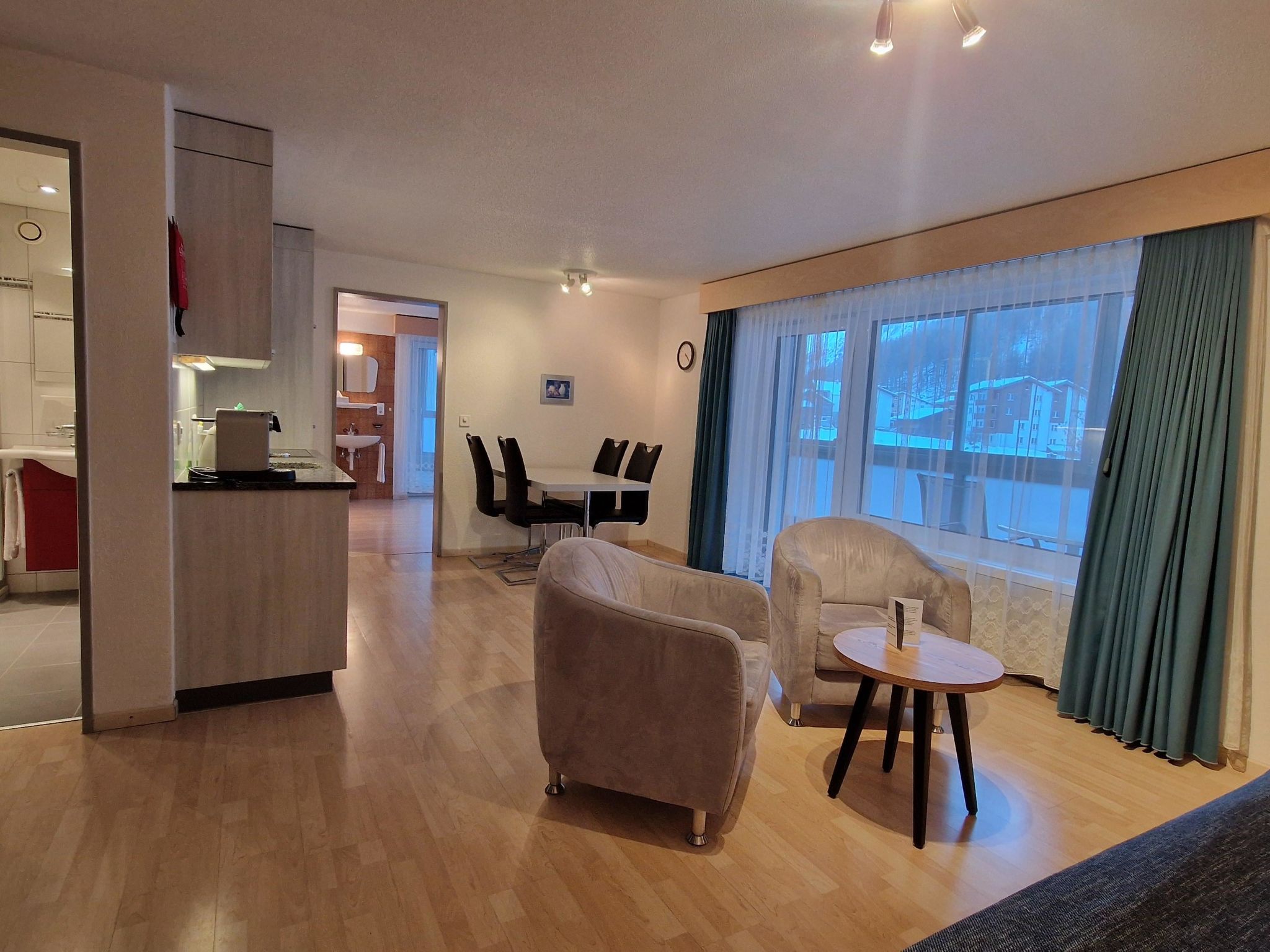 Hotel Kristall-Saphir Appartement/Fewo Apartment Gabbro - Binnen