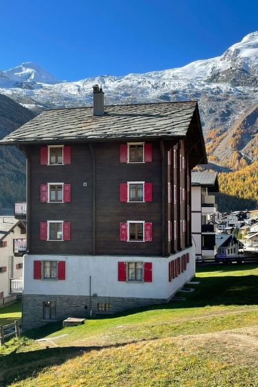 Haus Alpengruss EG Apartment in Saas-Fee