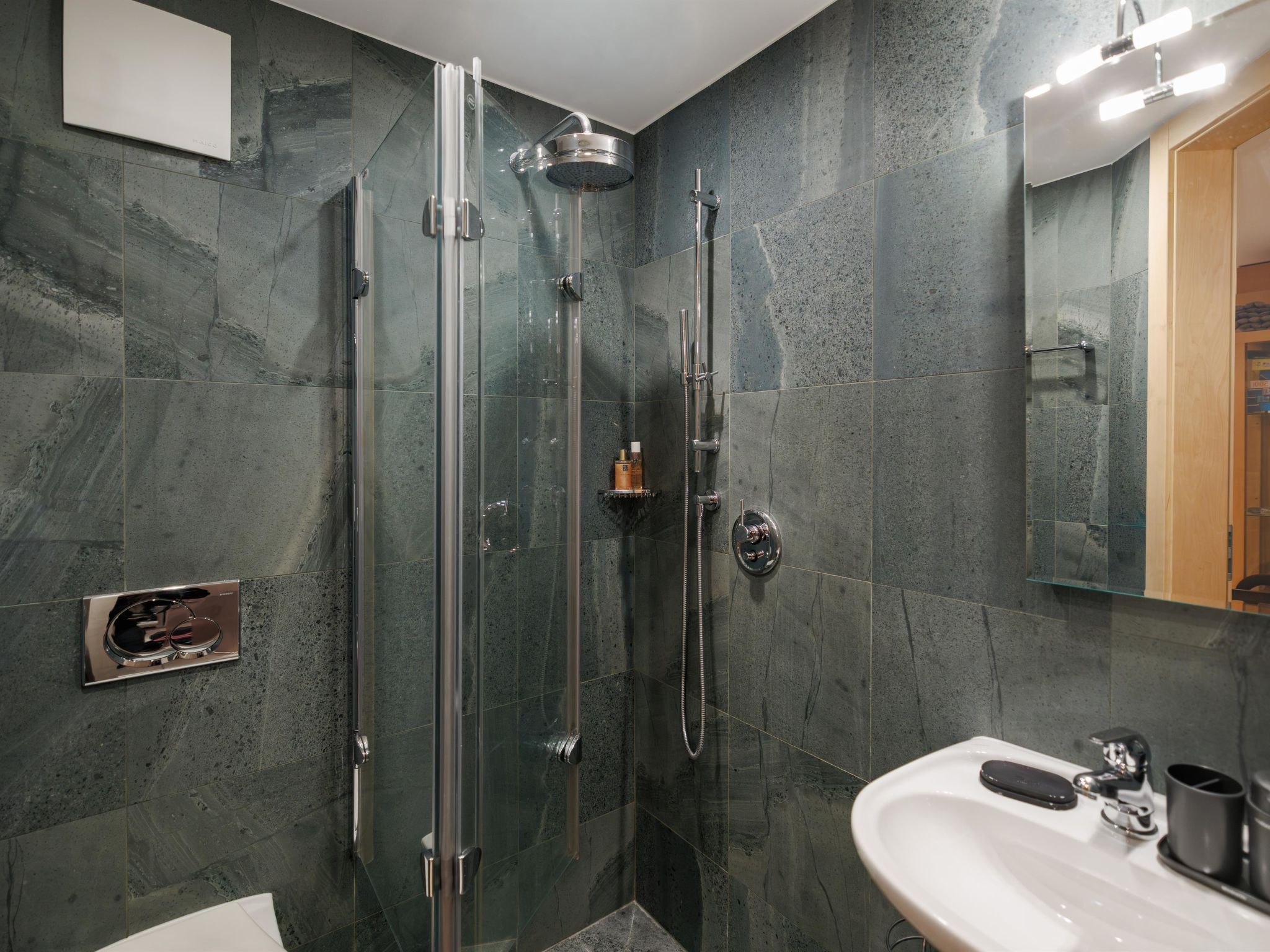 Photo of Cornelia 2 Appartement/Fewo 5-Bettwohnung Nr. 2