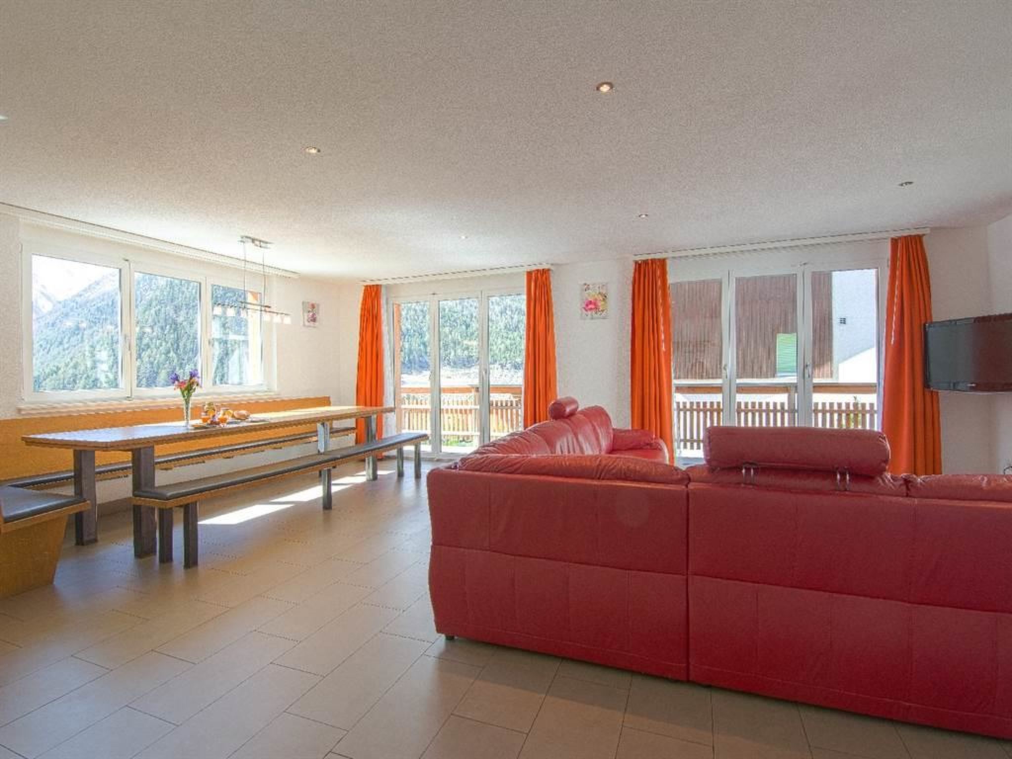 Photo of Chalet Les Arolles Appartement/Fewo 10-Bettwohnung