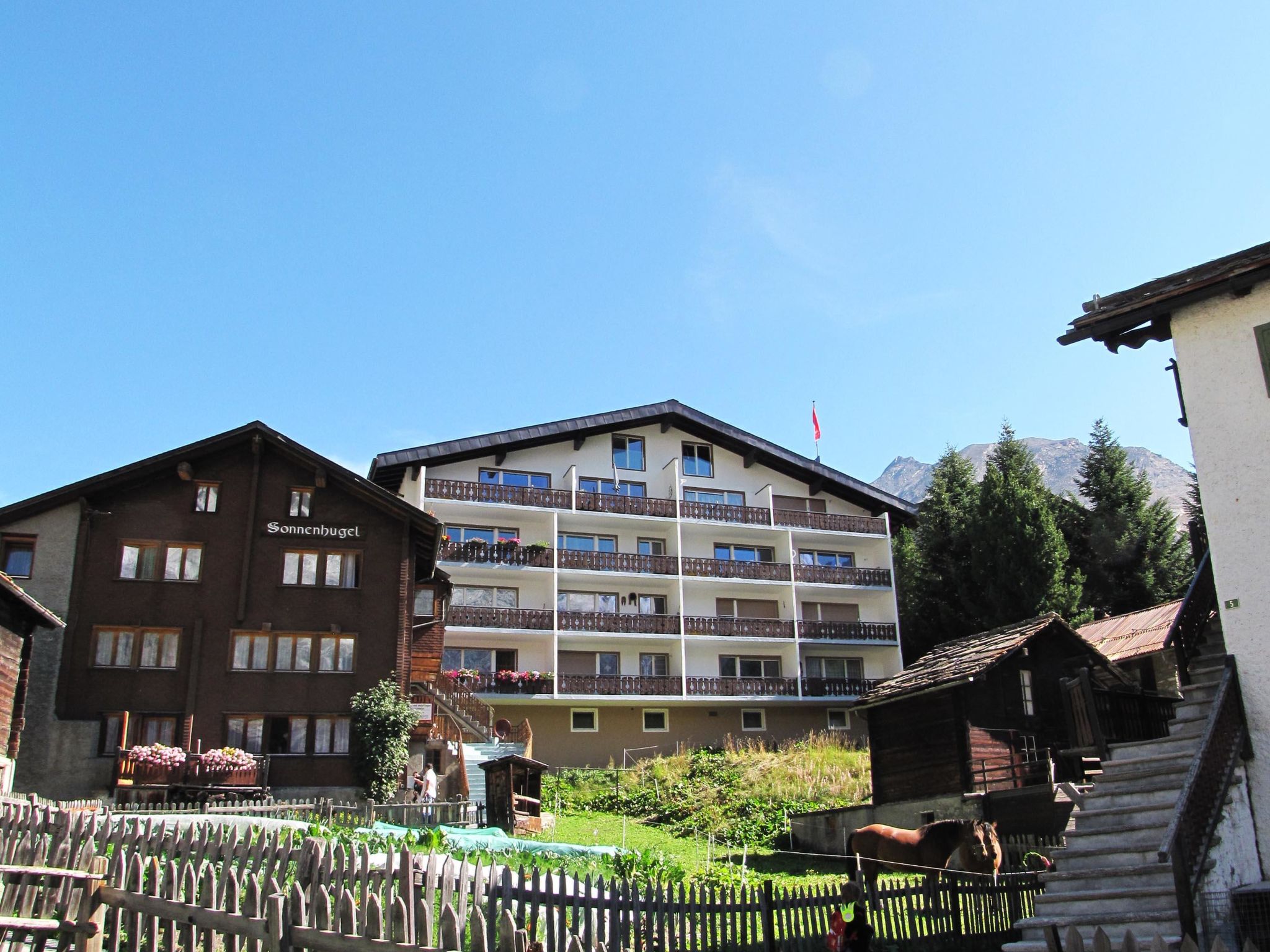 Adora Appartement/Fewo 2-Bettwohnung Nr. 2 - Draußen