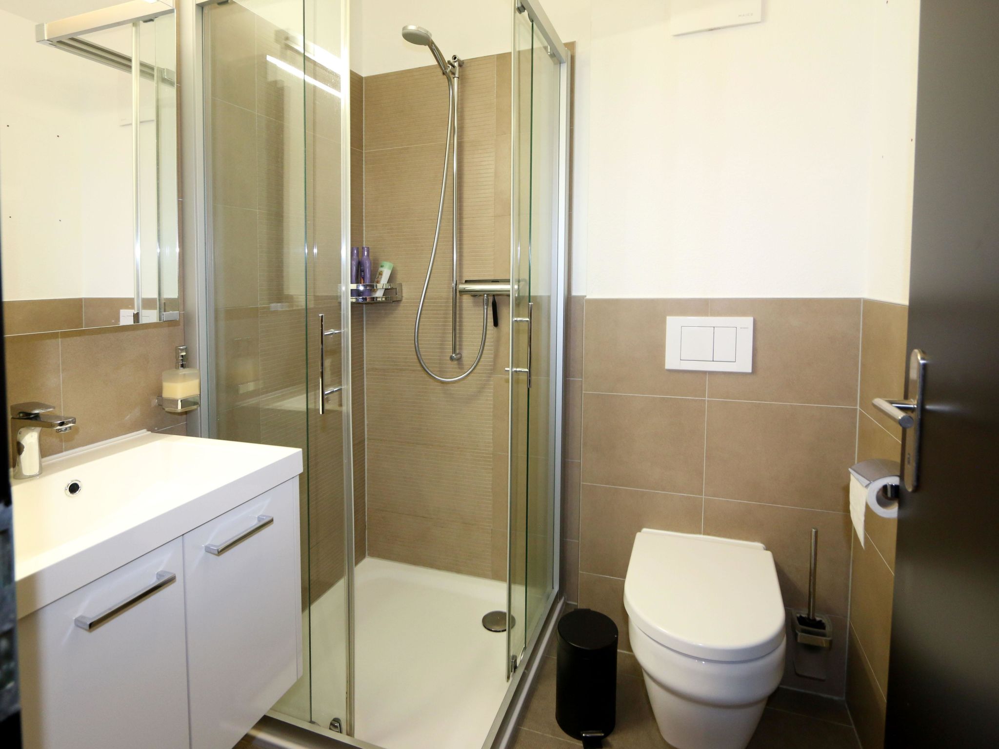 Photo of Hollywood 1 Appartement/Fewo 6-Bettwohnung