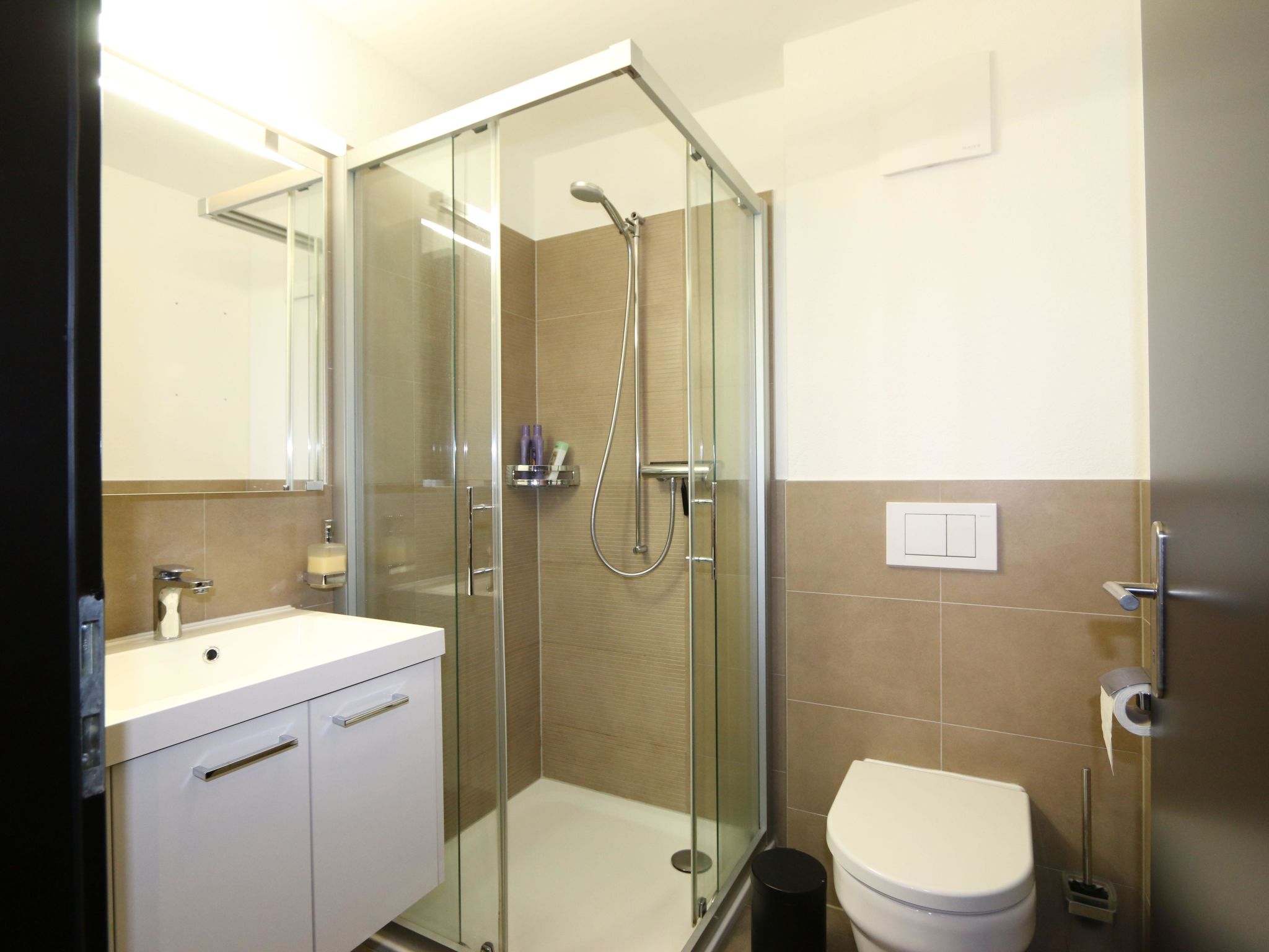 Photo of Hollywood 1 Appartement/Fewo 6-Bettwohnung